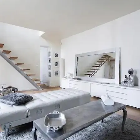 Duplex Luxueux Proche De Montmartre Apartment