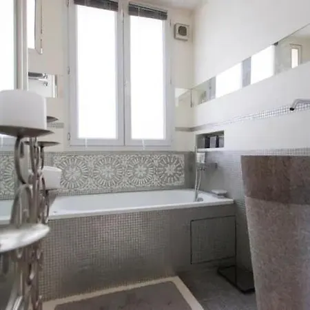 Apartment Duplex Luxueux Proche De Montmartre Paris