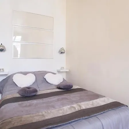 Duplex Luxueux Proche De Montmartre * Paris